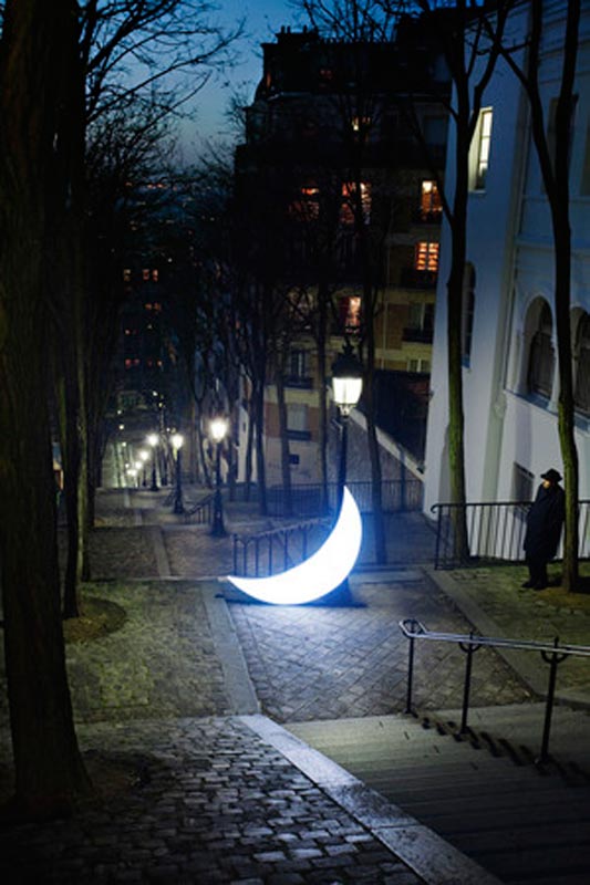 1) exhibition at Leonid Tishkov « Private Moon. Journey to Paris.