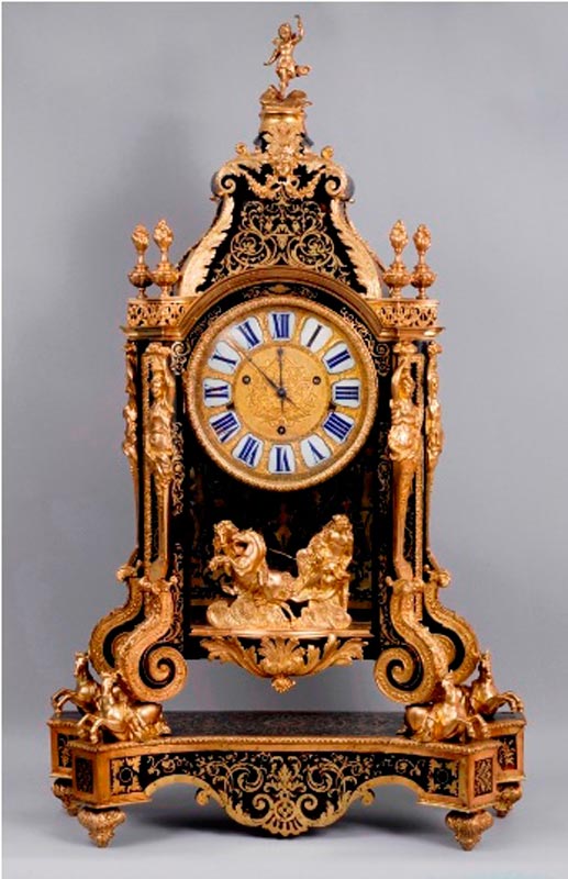 mantel clock. Paris, XIX century.