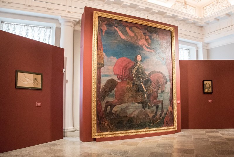 В краеведческом музее Мелитополя открылась выставка «Слеза памяти»