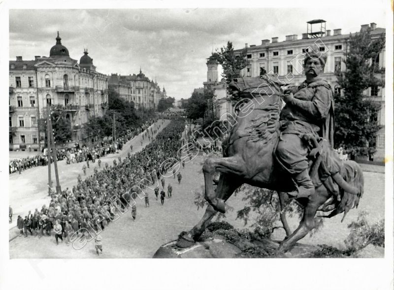 Освобождение киева 1943 фото